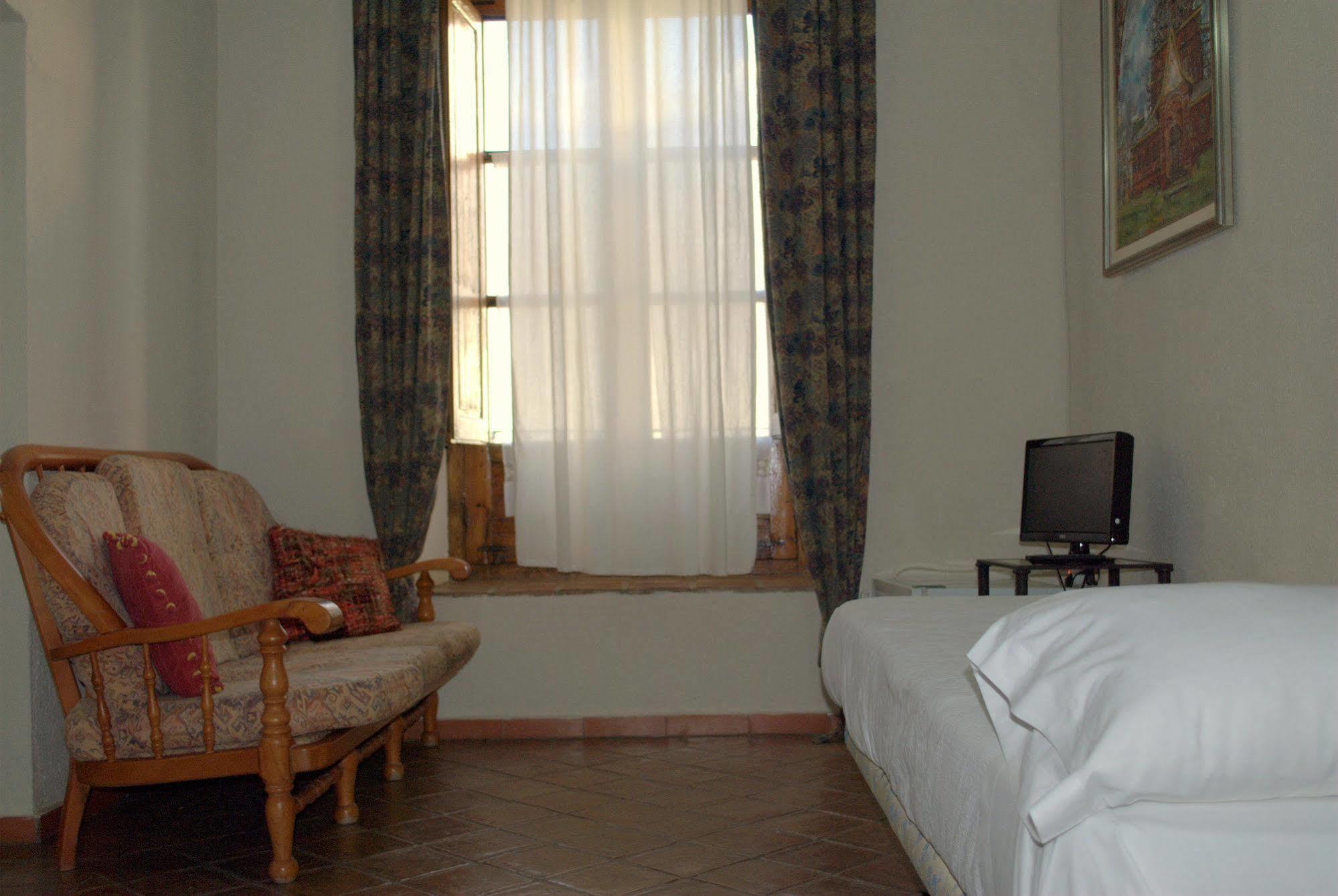 Hotel Balneario De Sierra Alhamilla Pechina Luaran gambar